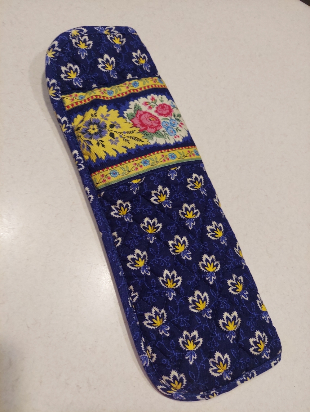 Vera Bradley Quilted curling iron cover in Maison Blue